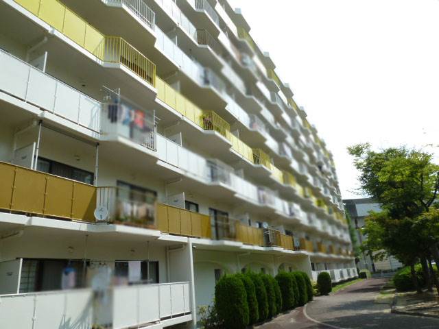 東奈良高層住宅Ｅ棟　駅近マンションにつき生活施設が充実です