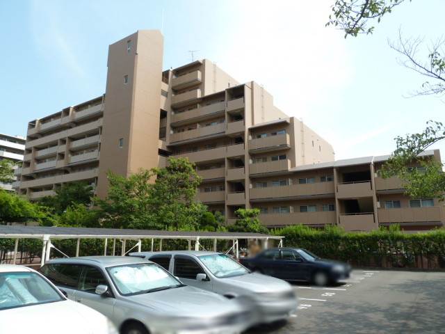 茨木レックスマンションＢ棟　上層階の南北両面バルコニー　採光・通風・眺望良好です